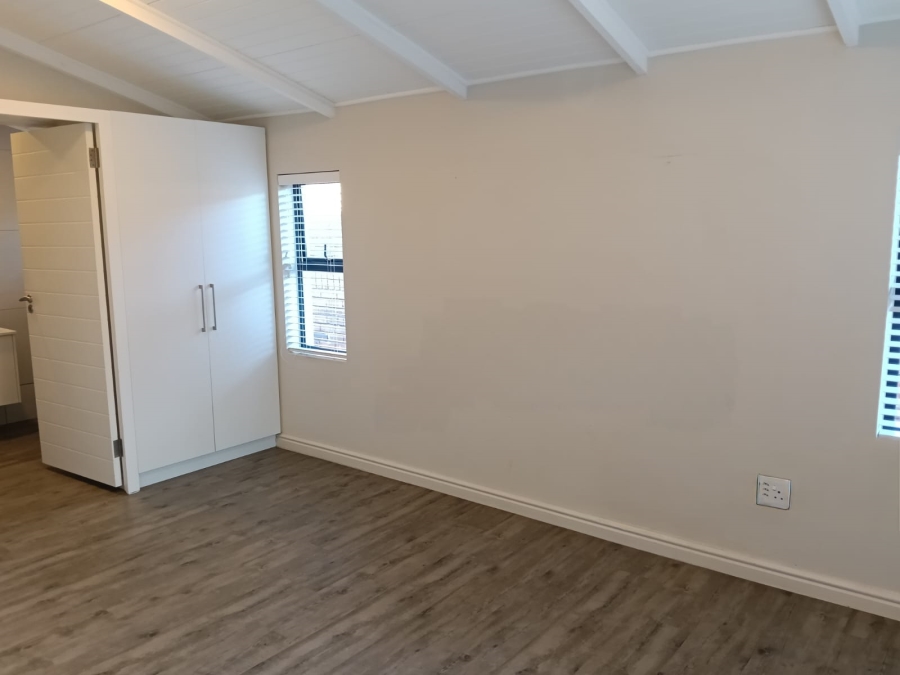 1 Bedroom Property for Sale in Onrus Western Cape